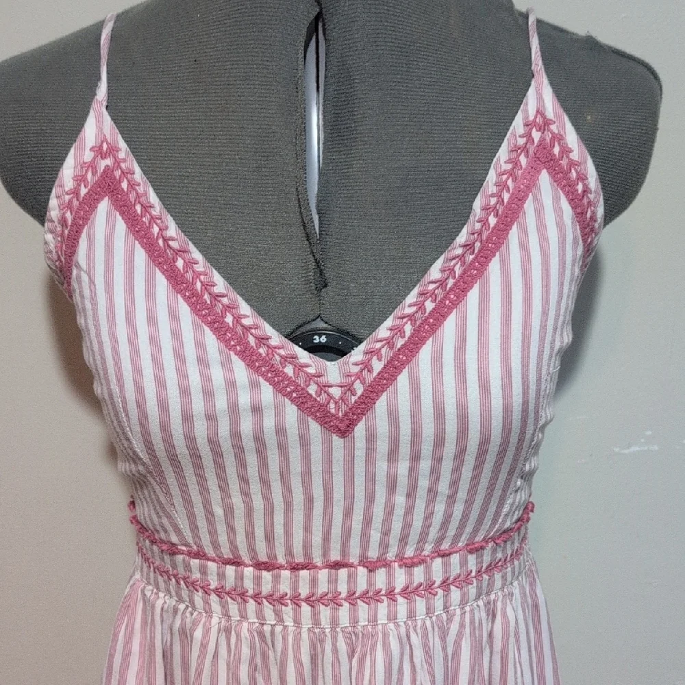 Japna White Smocked Dress - Picture 2 of 7